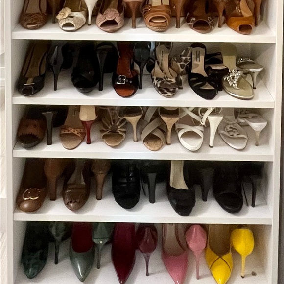 Meet your Posher, Tiffany - Picture 7 of 10